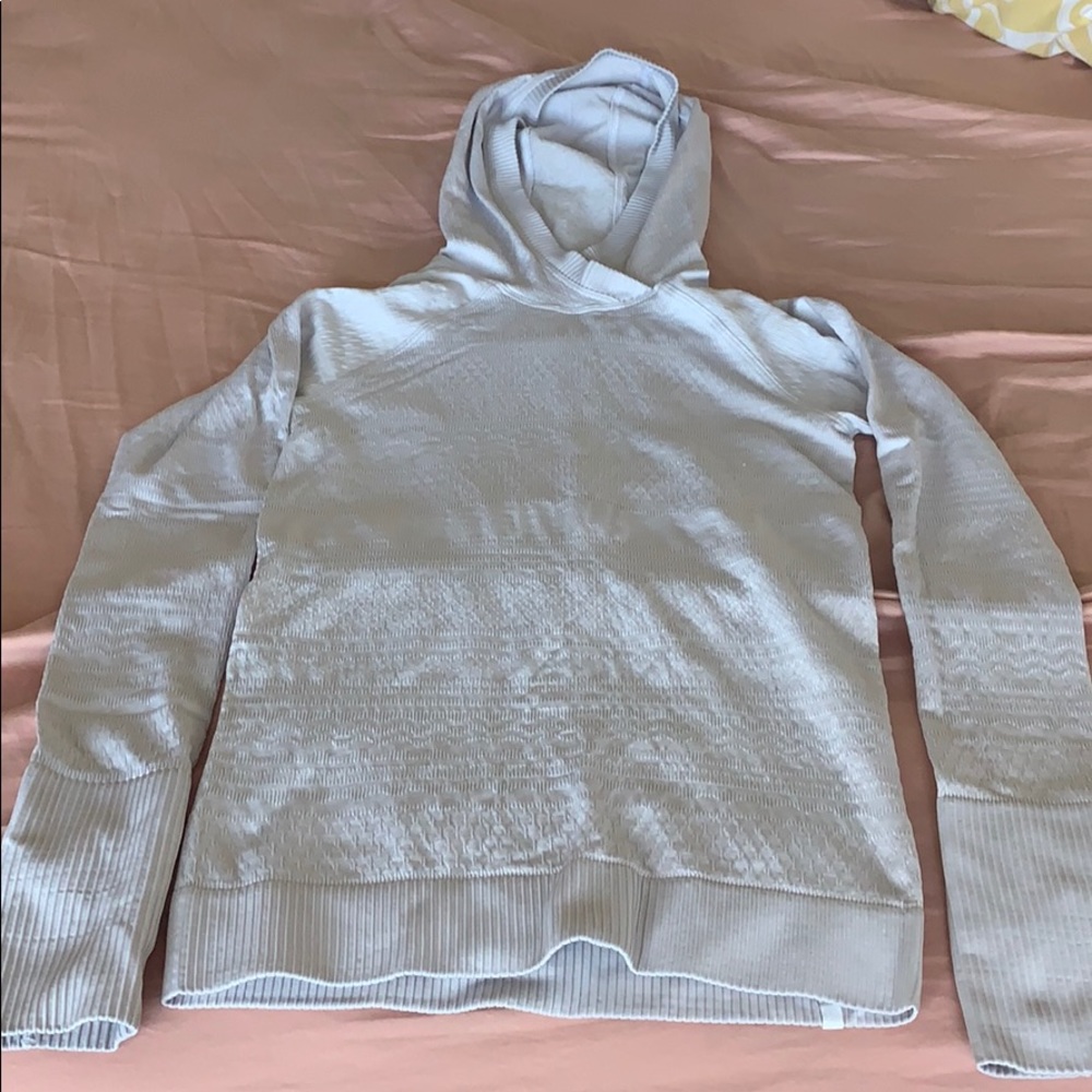 Lululemon textured techno hooded shirt in white
